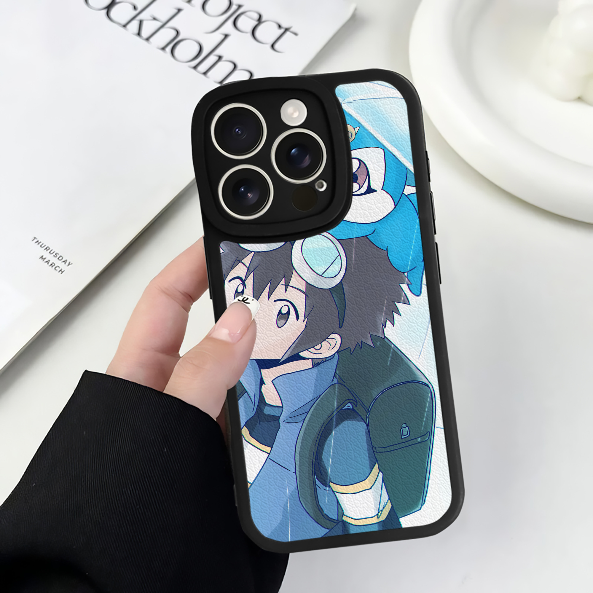 （画像用） Digimon デジタルモンスター/デジモン 【iPhone 16シリーズ対応】シリコンスマホケース（レザー調） 材質：シリコン